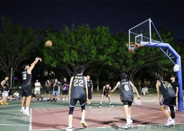 "广创杯"篮球赛 | 燃青春热血,筑“篮”上辉煌
